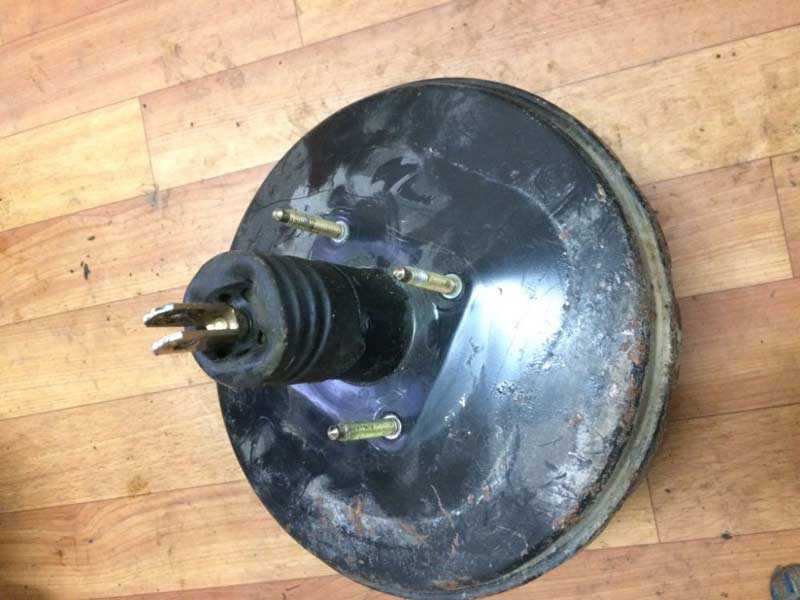 Инструкции по ремонту и замене вакуумного усилителя тормозов toyota camry