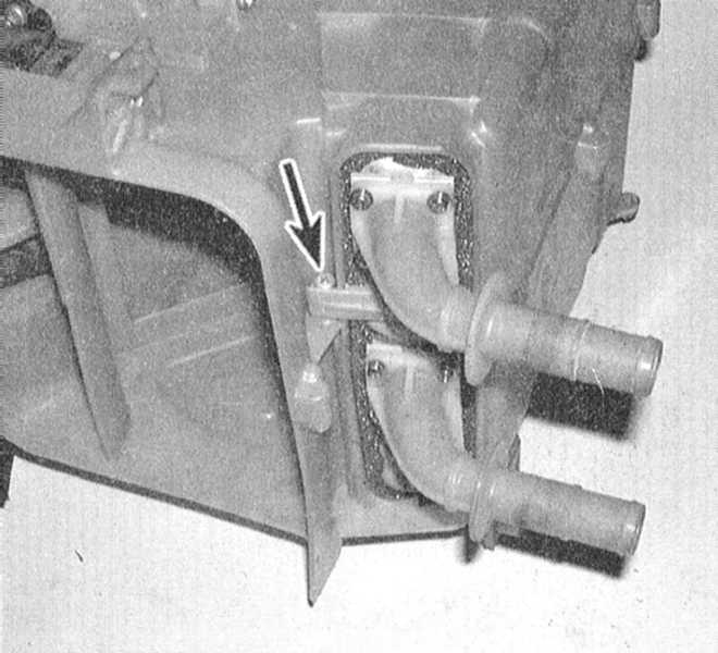 Замена блока и теплообменника отопителя тойота лэнд крузер 100 с 1997 г.в.